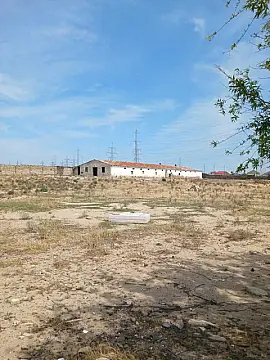 Satılır obyekt 480 m²
