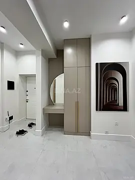Kirayə verilir 2 otaqlı mənzil 70 m²
