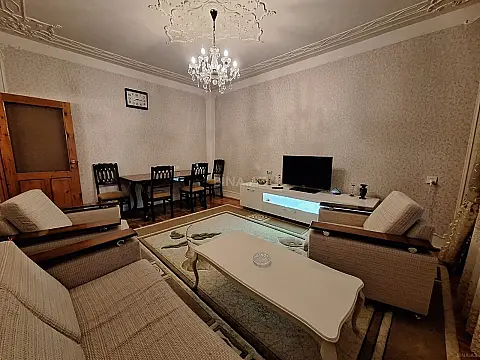 Satılır 3 otaqlı mənzil 64 m²