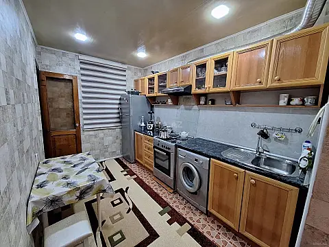 Satılır 3 otaqlı mənzil 64 m²