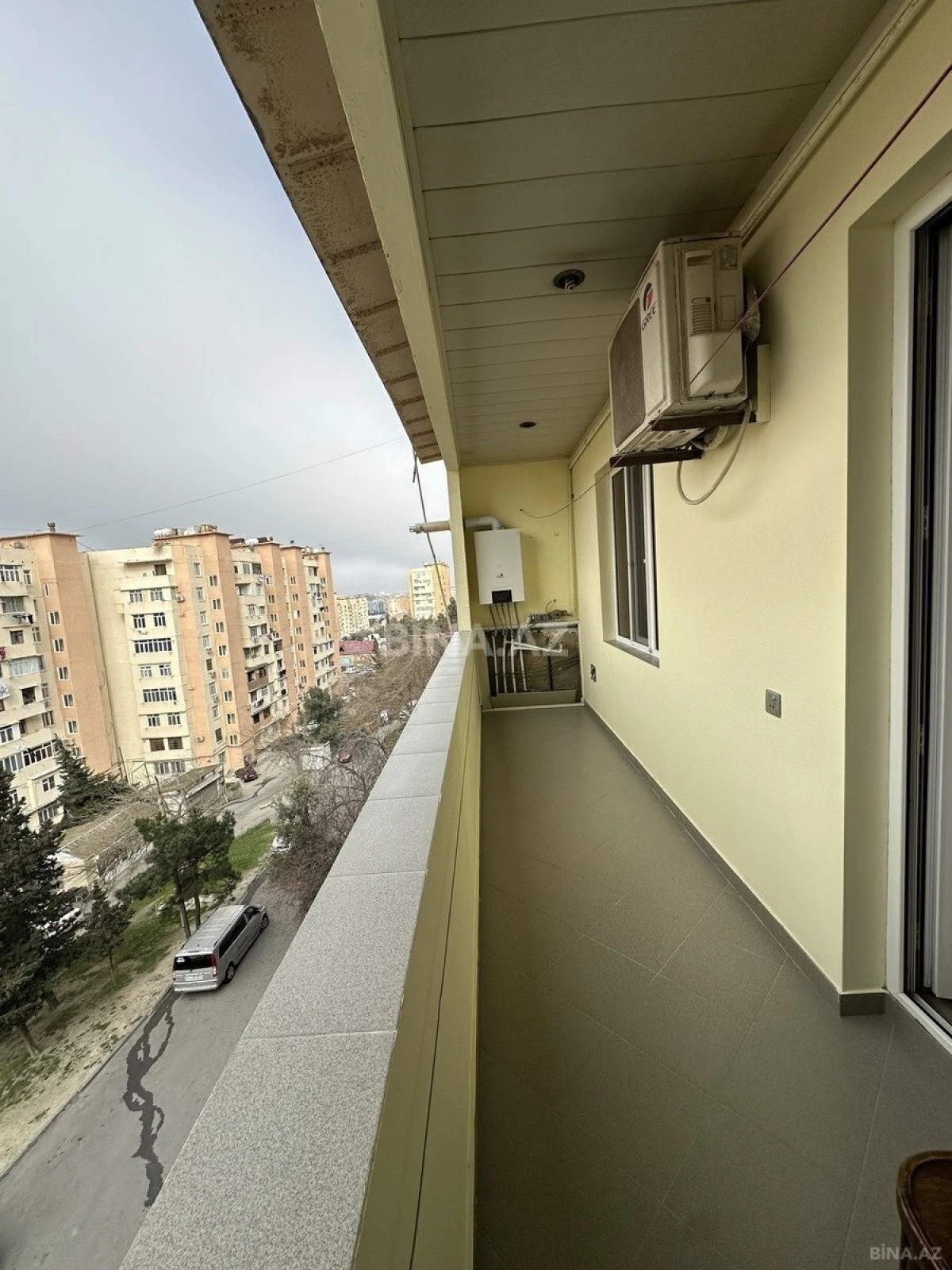 Satılır 3 otaqlı mənzil 87 m²