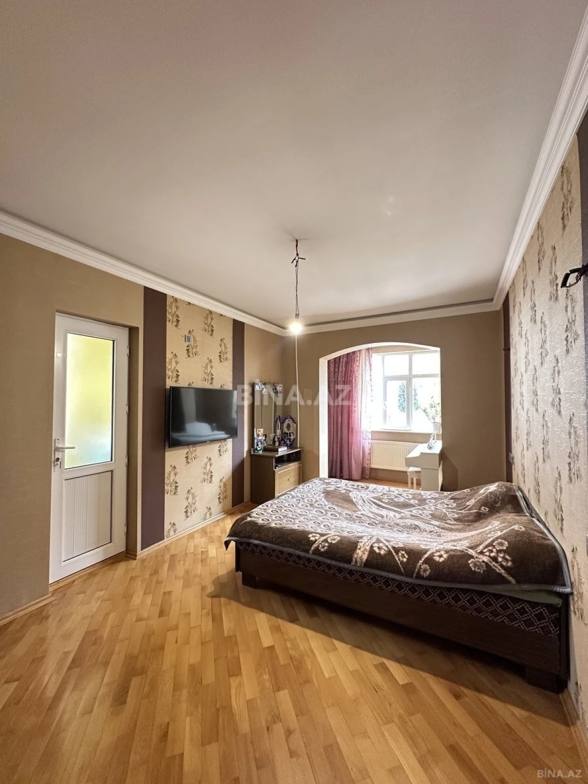 Satılır 3 otaqlı mənzil 87 m²