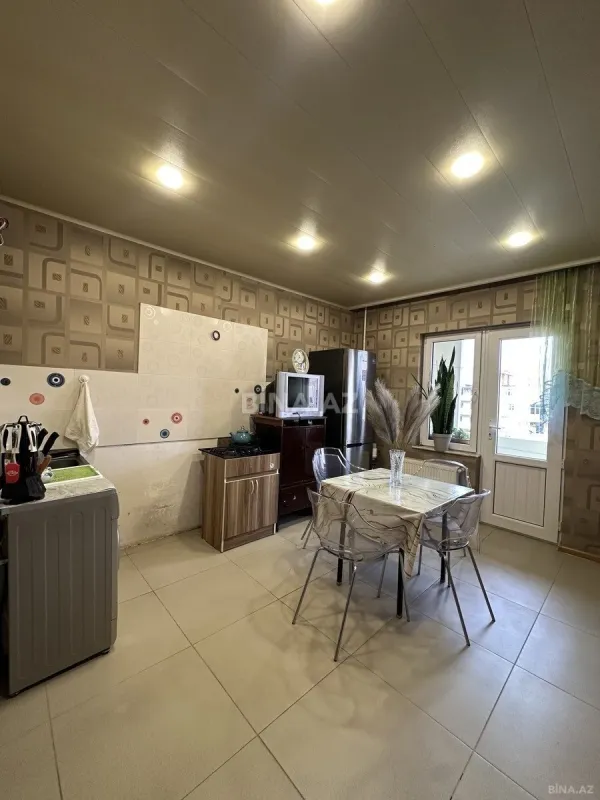 Satılır 3 otaqlı mənzil 87 m²