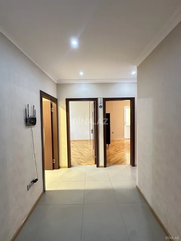 Satılır 3 otaqlı mənzil 87 m²