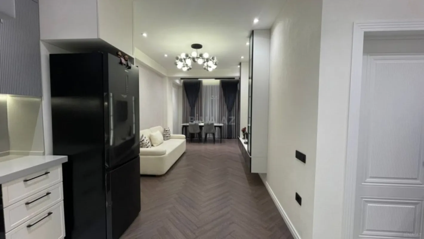 Satılır 2 otaqlı mənzil 60 m²