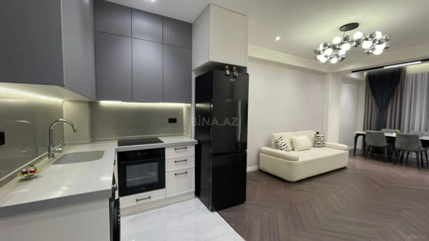 Satılır 2 otaqlı mənzil 60 m²