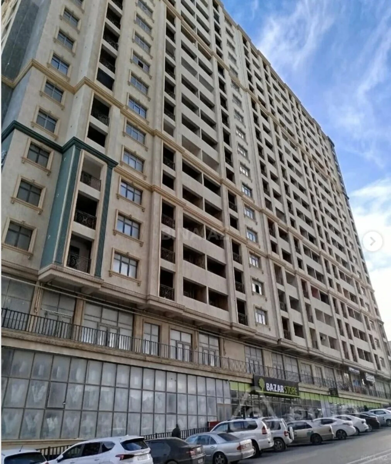 Satılır 2 otaqlı mənzil 97 m²