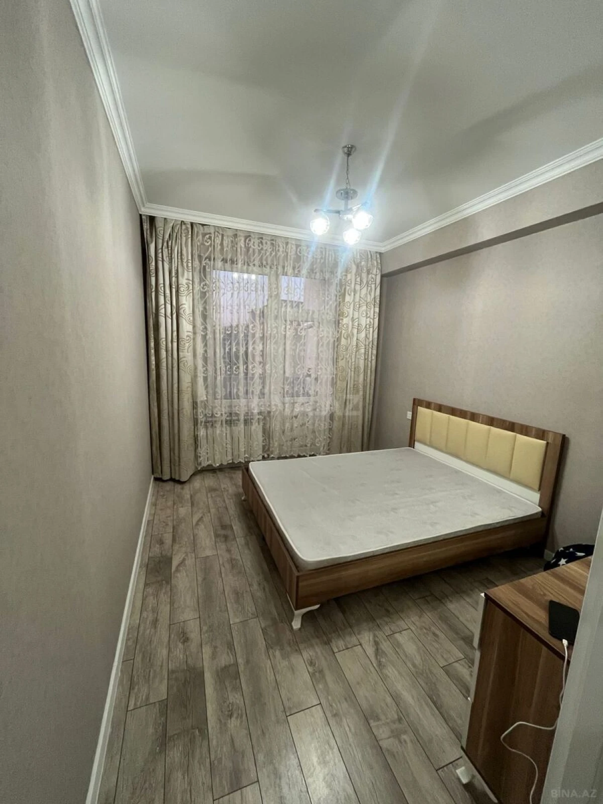 Kirayə verilir 2 otaqlı mənzil 60 m²