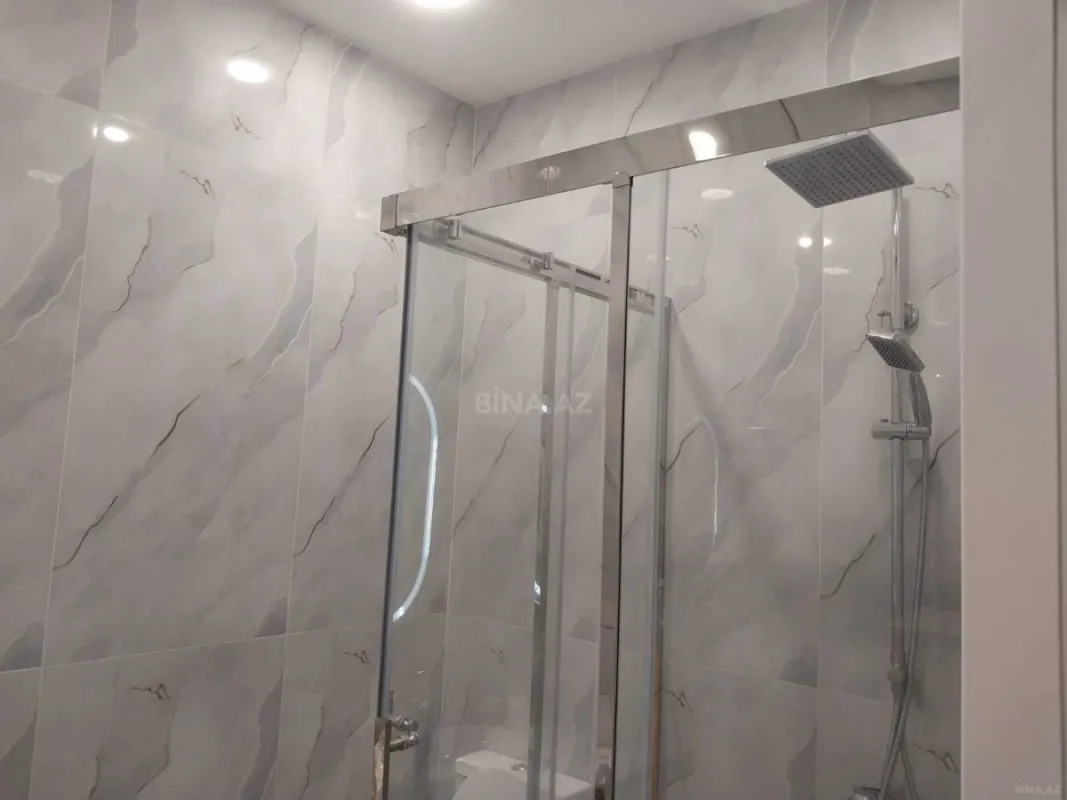 Kirayə verilir 3 otaqlı mənzil 104 m²