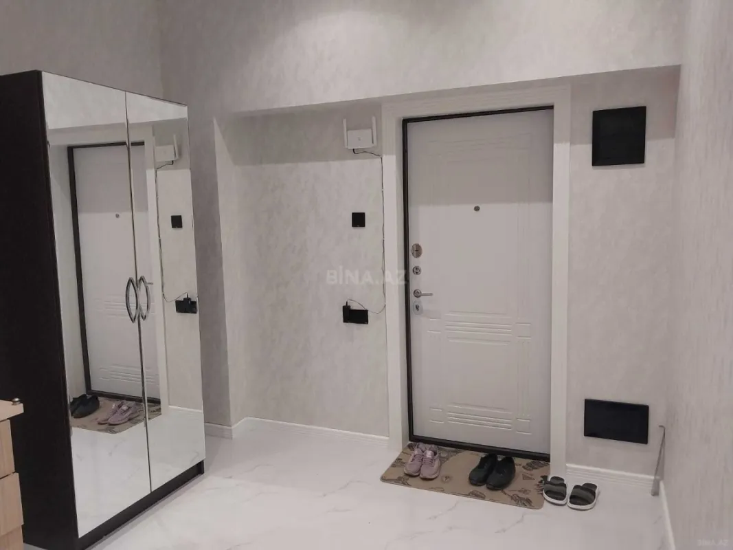 Kirayə verilir 3 otaqlı mənzil 104 m²