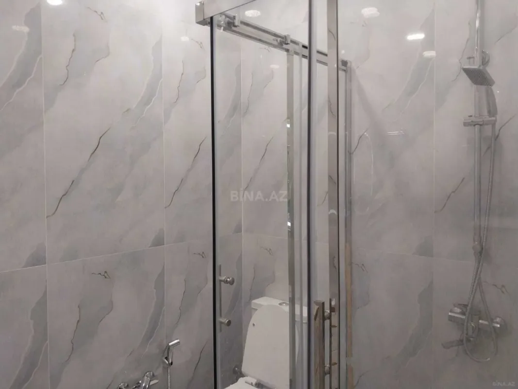 Kirayə verilir 3 otaqlı mənzil 104 m²