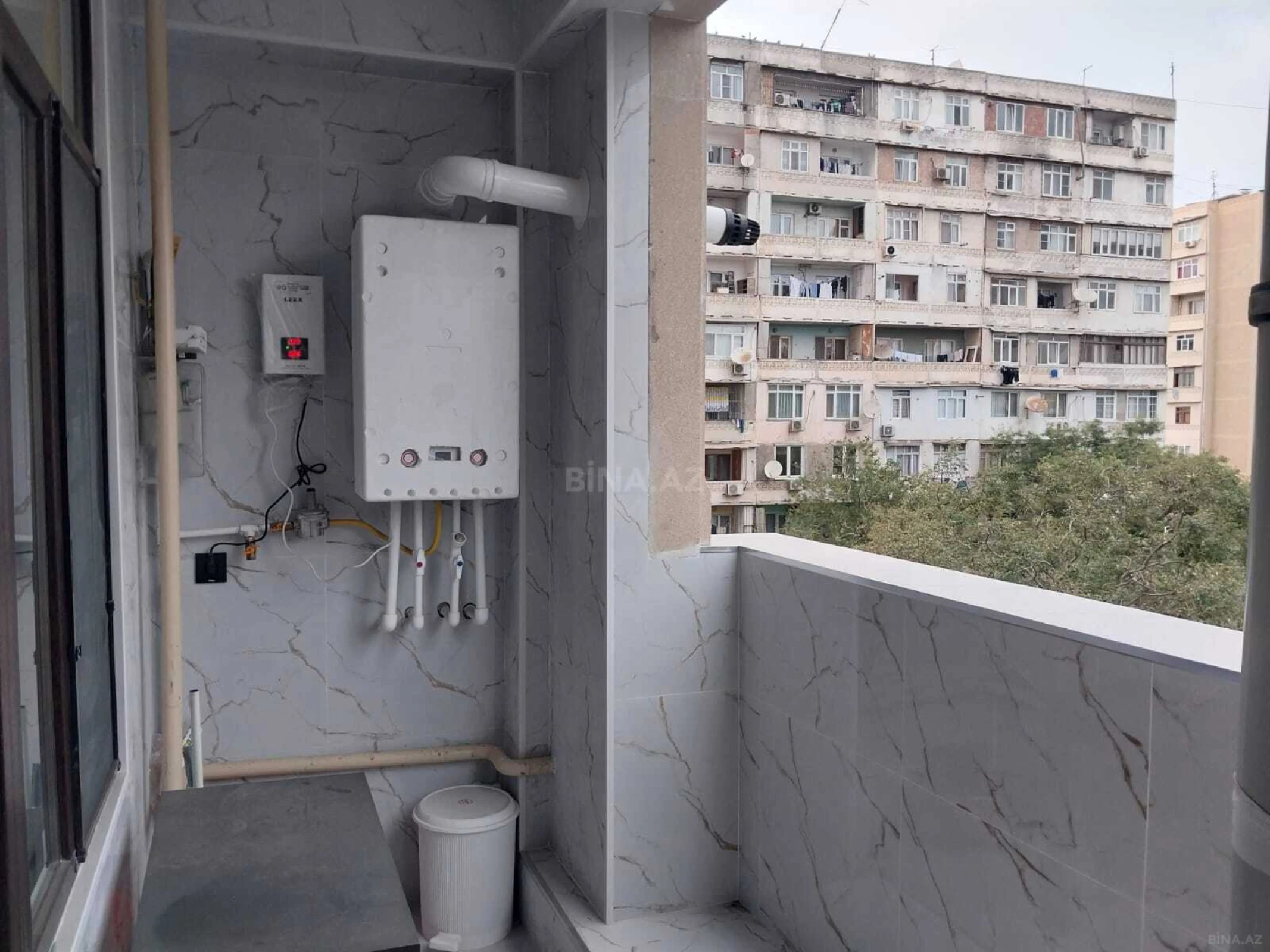 Kirayə verilir 3 otaqlı mənzil 104 m²