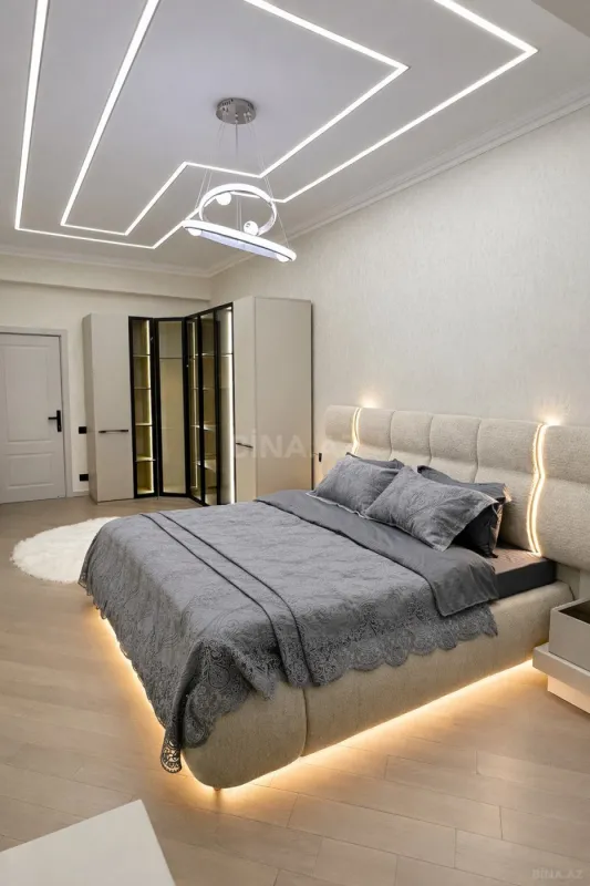 Satılır 3 otaqlı mənzil 104 m²