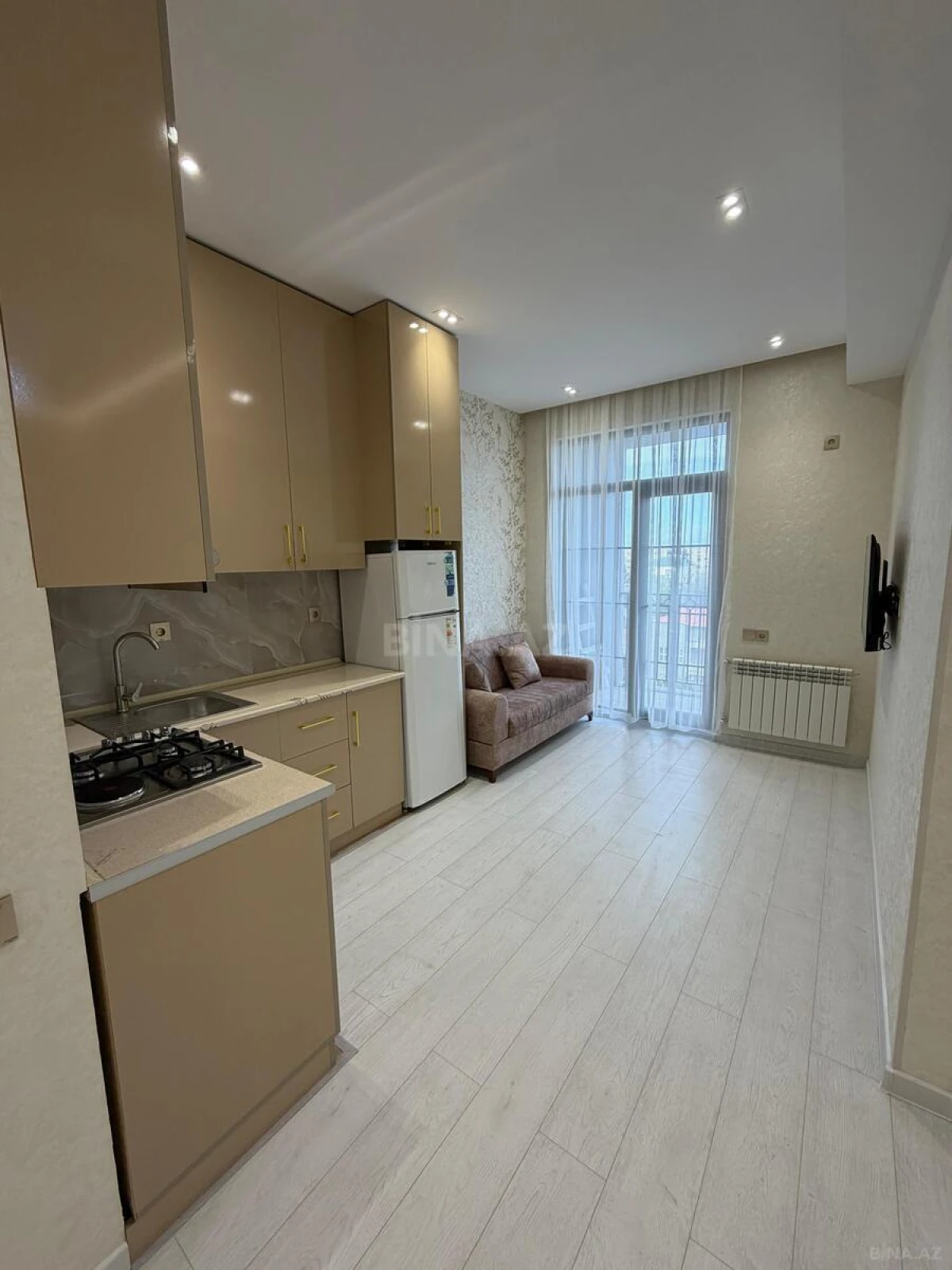 Kirayə verilir 2 otaqlı mənzil 50 m²