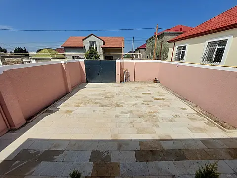 Satılır 4 otaqlı həyət evi 110 m²
