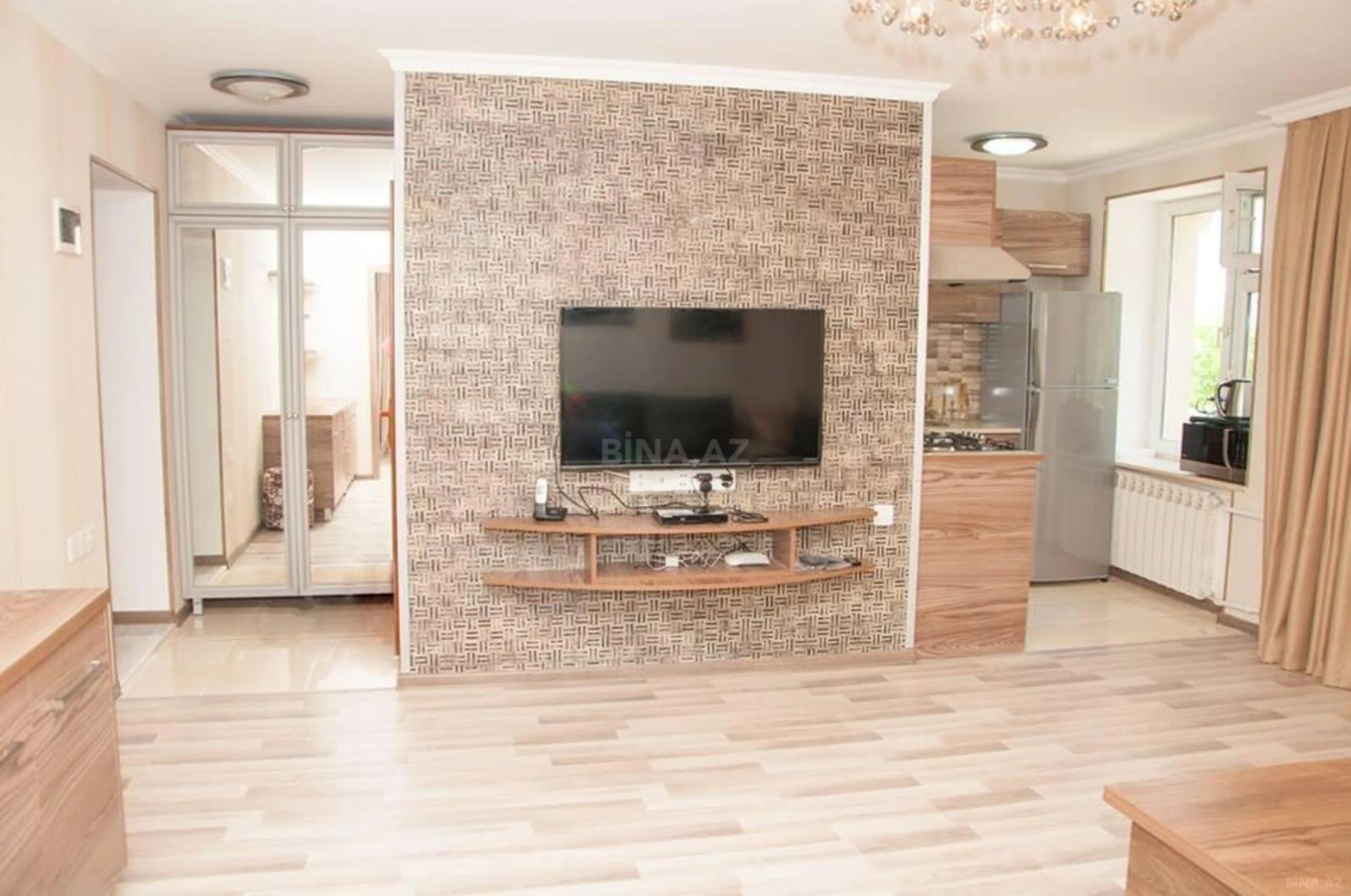 Kirayə verilir 2 otaqlı mənzil 52 m²
