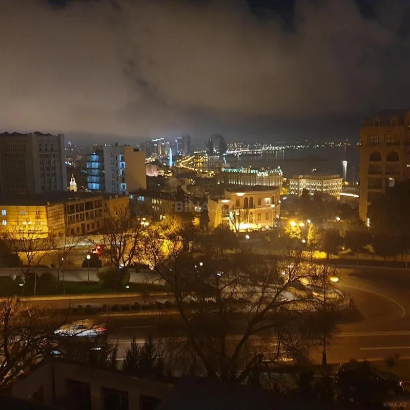 Kirayə verilir 2 otaqlı mənzil 52 m²