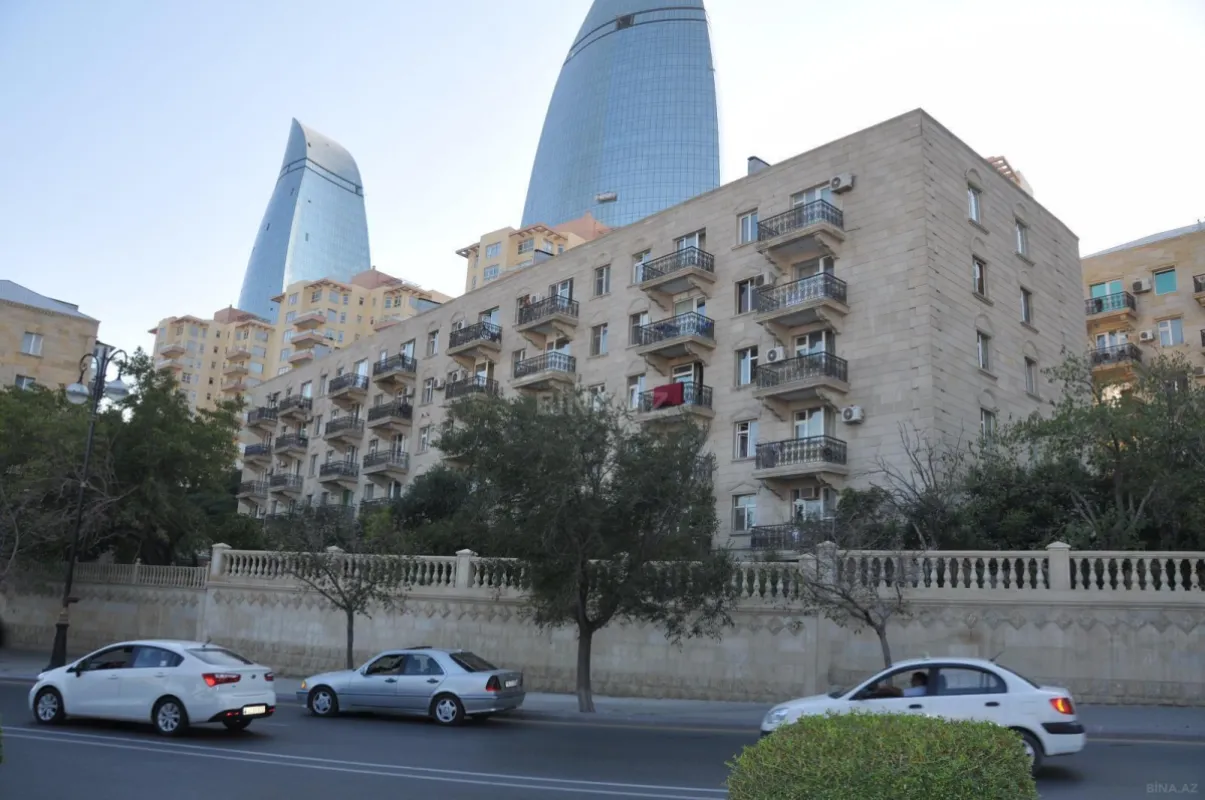 Kirayə verilir 2 otaqlı mənzil 52 m²