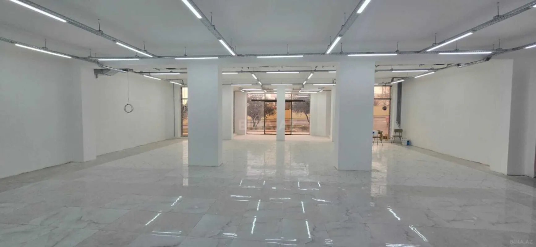 Kirayə verilir obyekt 1500 m²