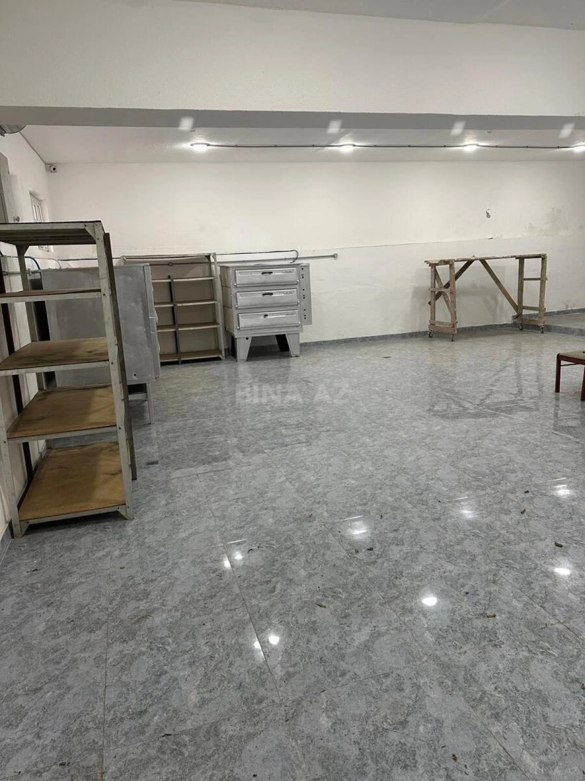 Kirayə verilir obyekt 1500 m²