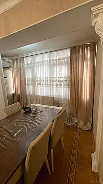 Kirayə verilir 2 otaqlı mənzil 45 m²