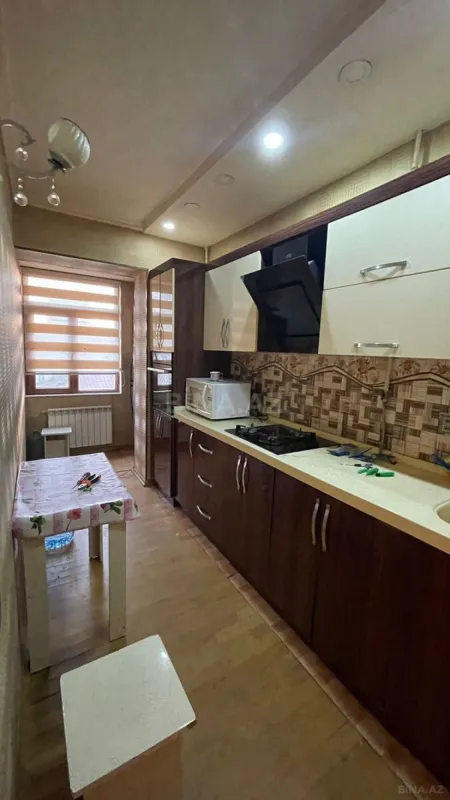 Kirayə verilir 2 otaqlı mənzil 45 m²