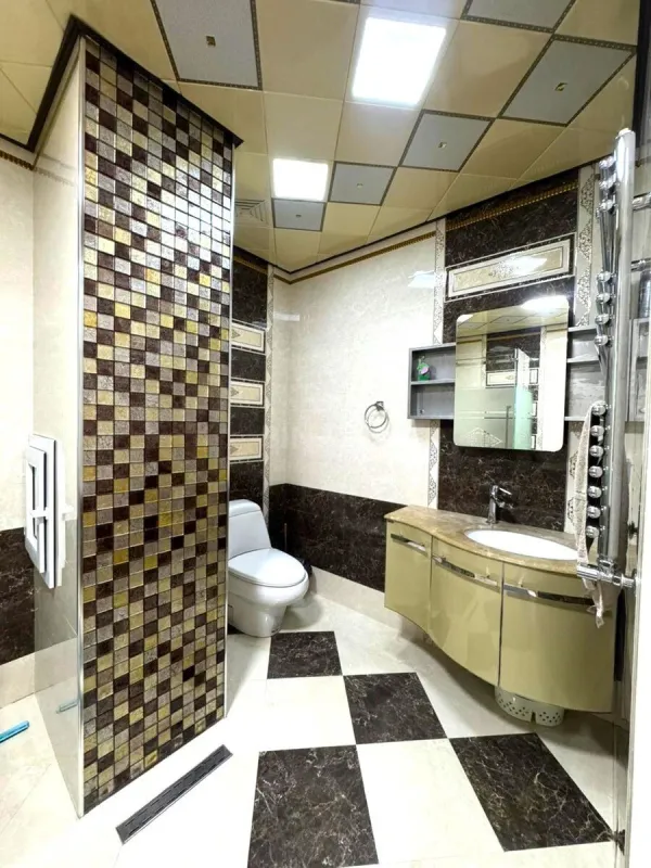 Satılır 3 otaqlı mənzil 140 m²