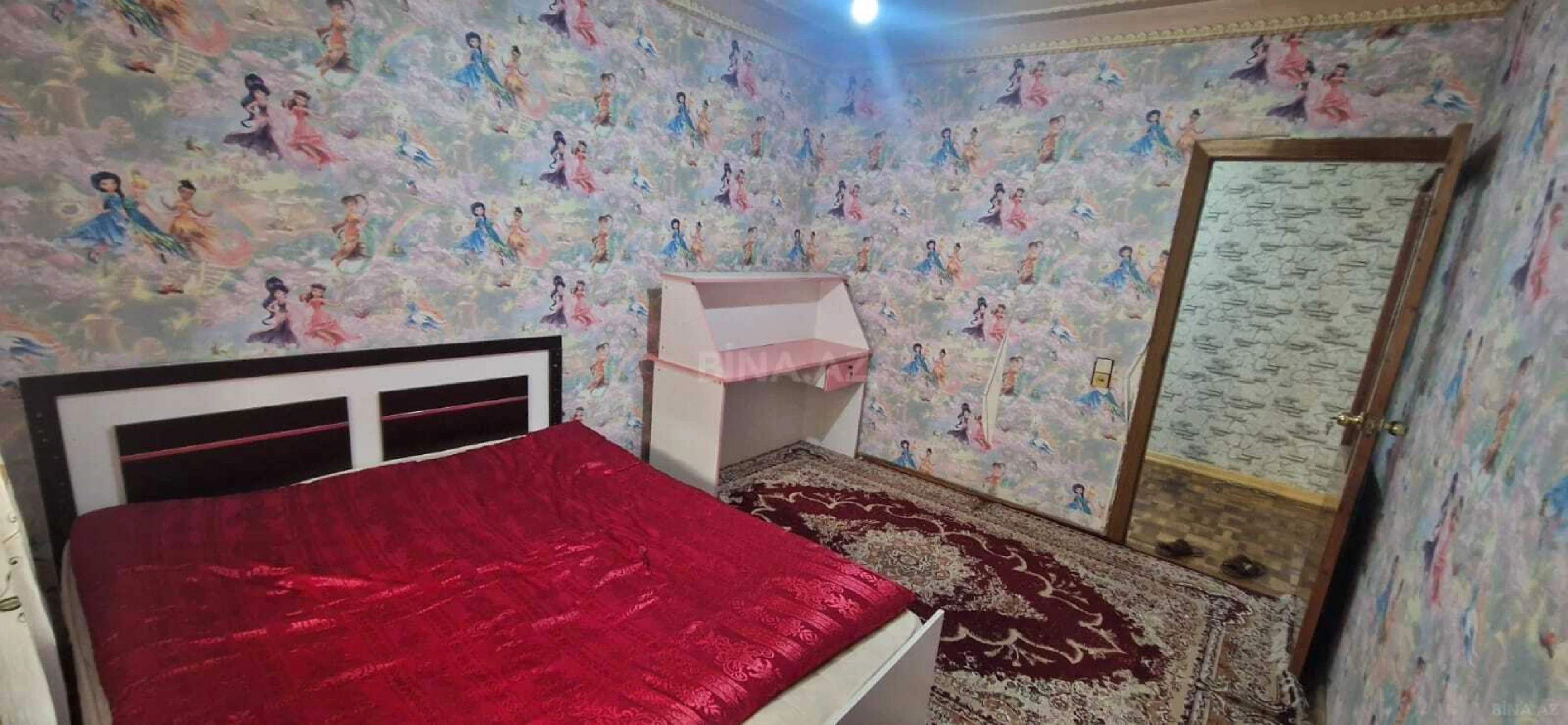 Kirayə verilir 5 otaqlı mənzil 130 m²