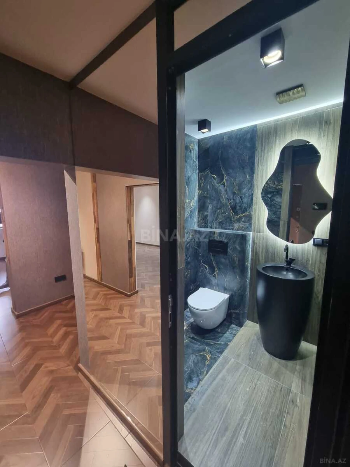 Satılır 2 otaqlı mənzil 60 m²