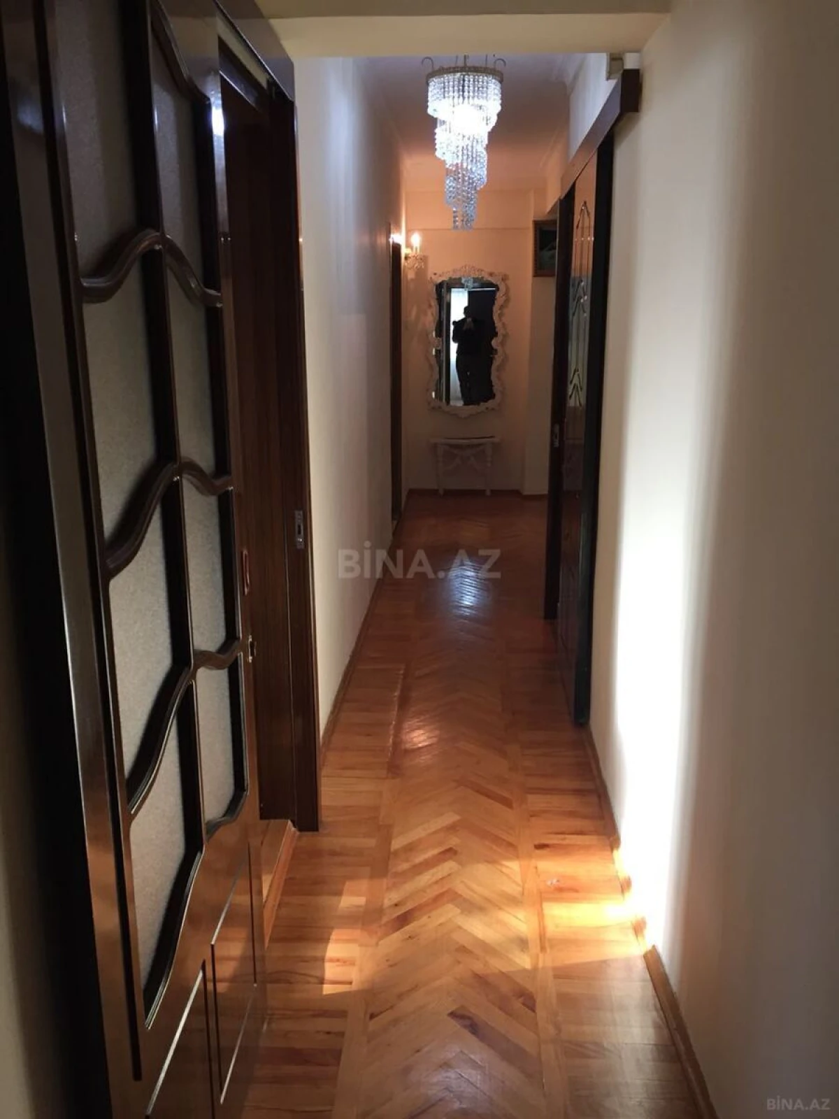 Kirayə verilir 2 otaqlı mənzil 88 m²