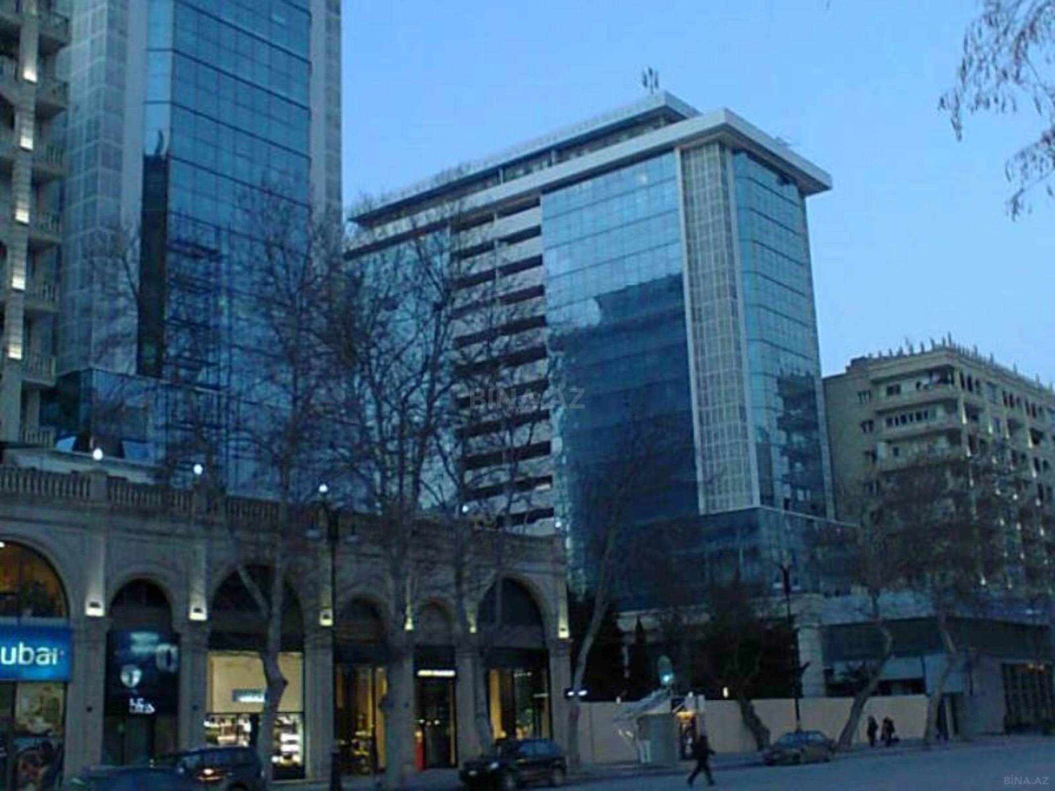 Kirayə verilir 2 otaqlı mənzil 88 m²