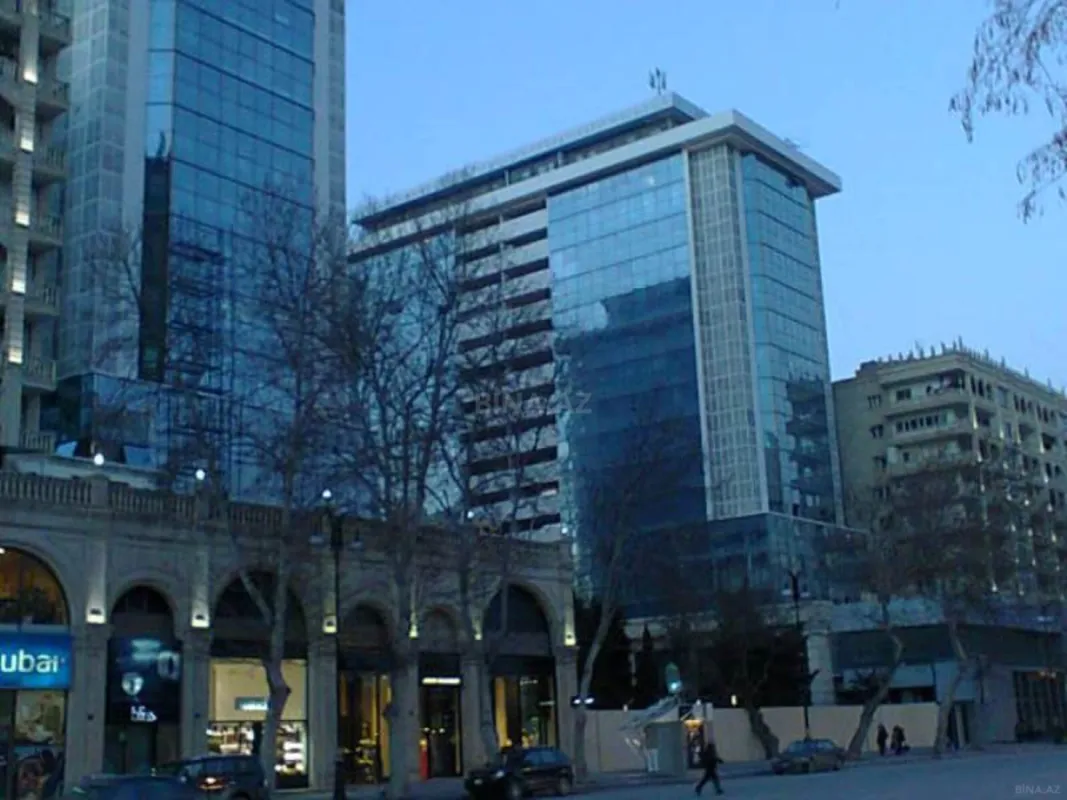 Kirayə verilir 2 otaqlı mənzil 88 m²