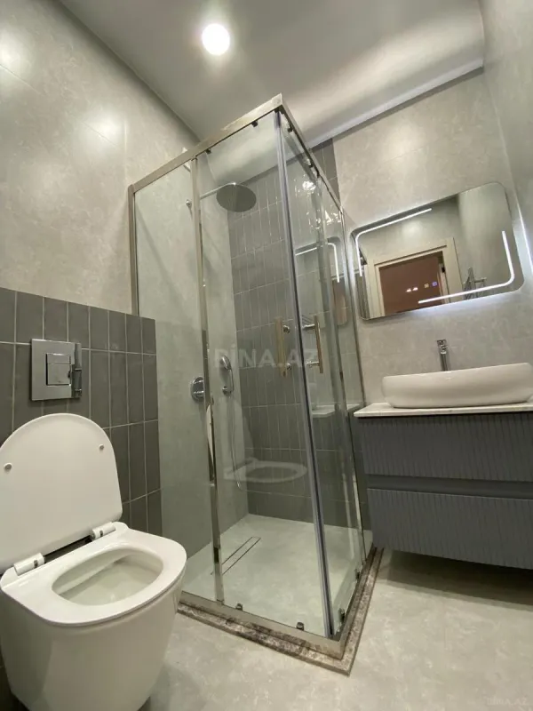 Kirayə verilir 2 otaqlı mənzil 75 m²