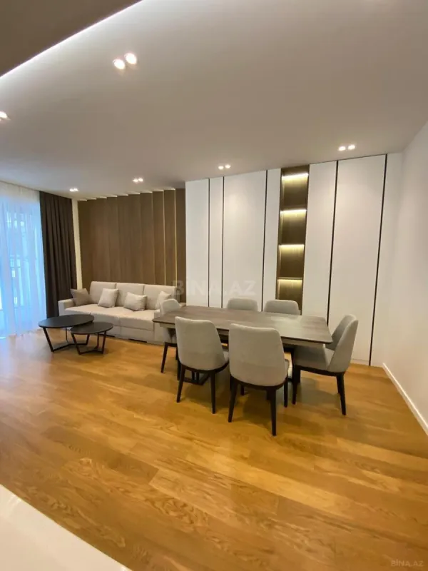 Kirayə verilir 2 otaqlı mənzil 75 m²