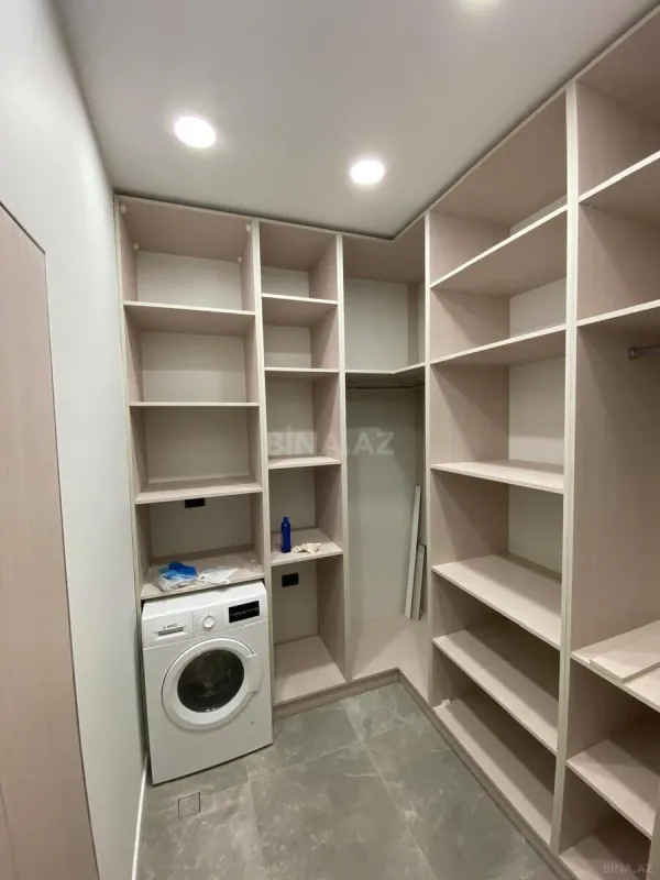 Kirayə verilir 2 otaqlı mənzil 75 m²