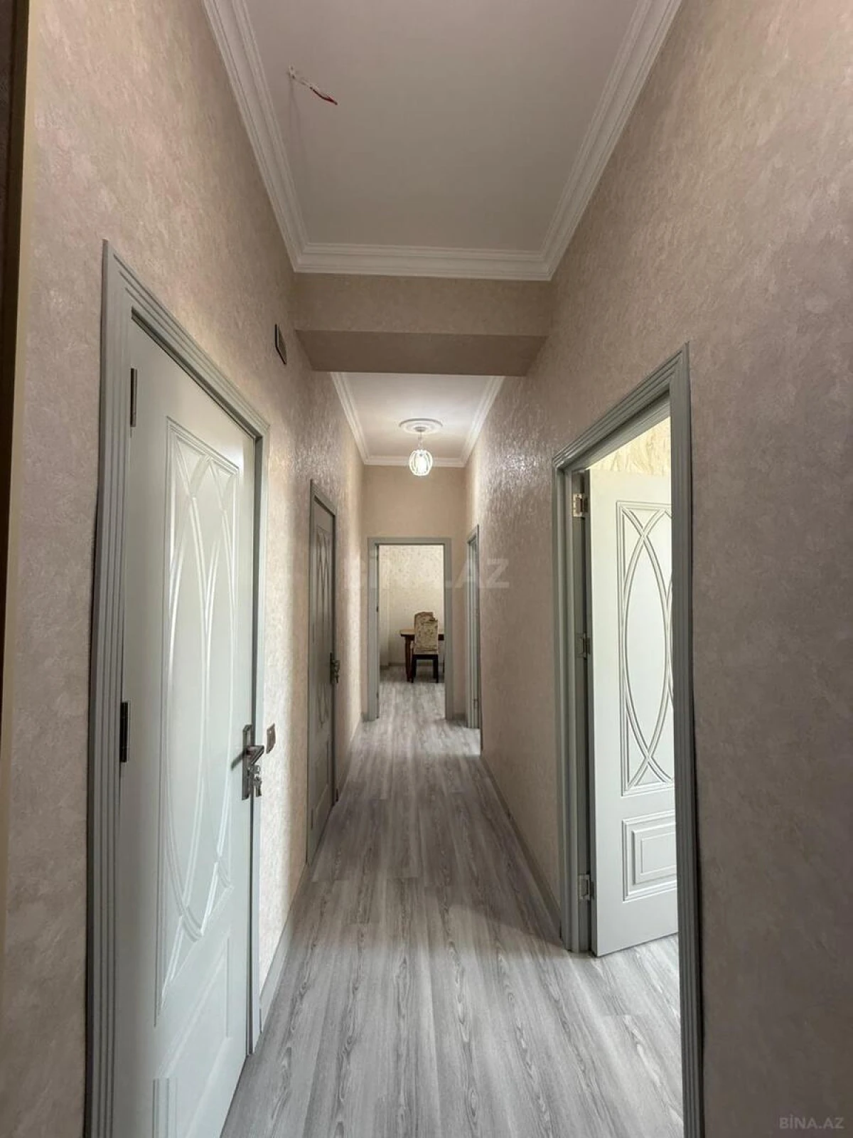 Kirayə verilir 2 otaqlı mənzil 56 m²