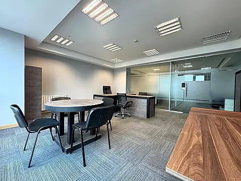 Kirayə verilir 3 otaqlı ofis 100 m²