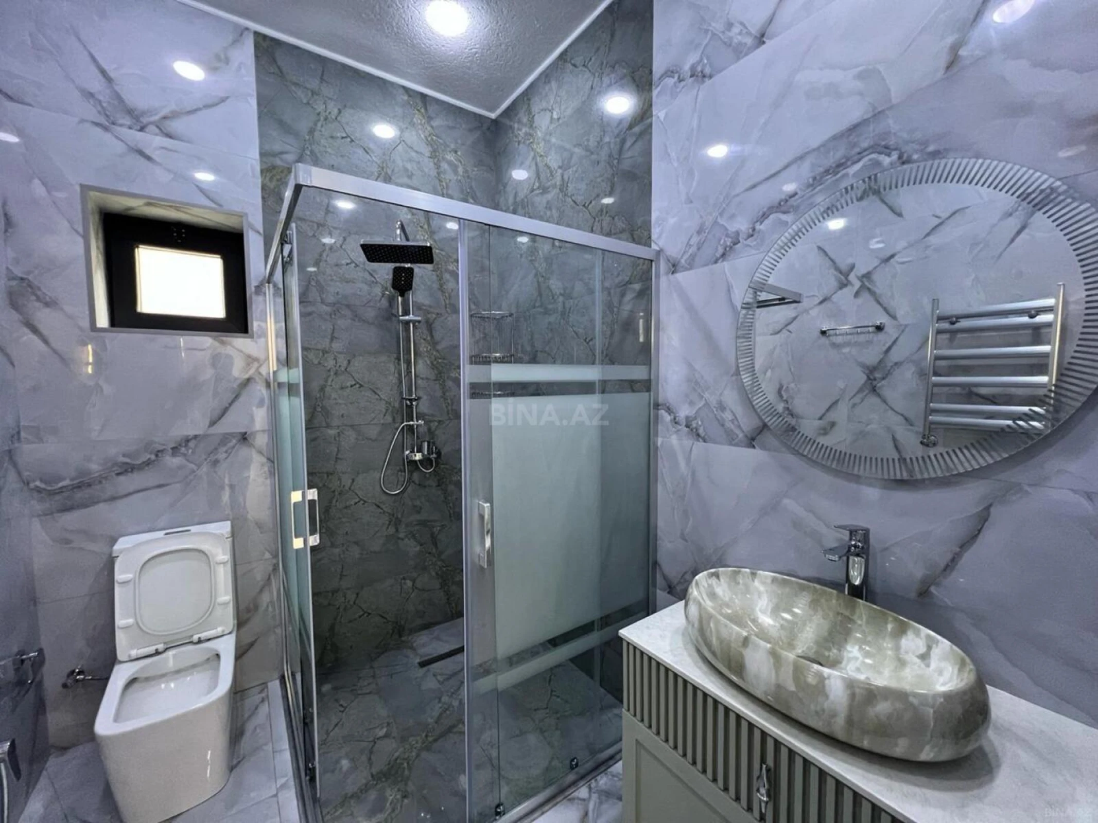 Satılır 4 otaqlı həyət evi 150 m²