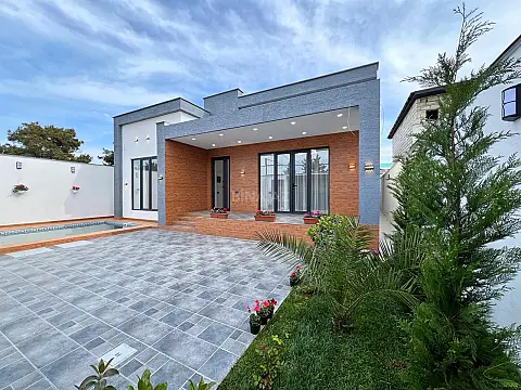 Satılır 4 otaqlı həyət evi 150 m²
