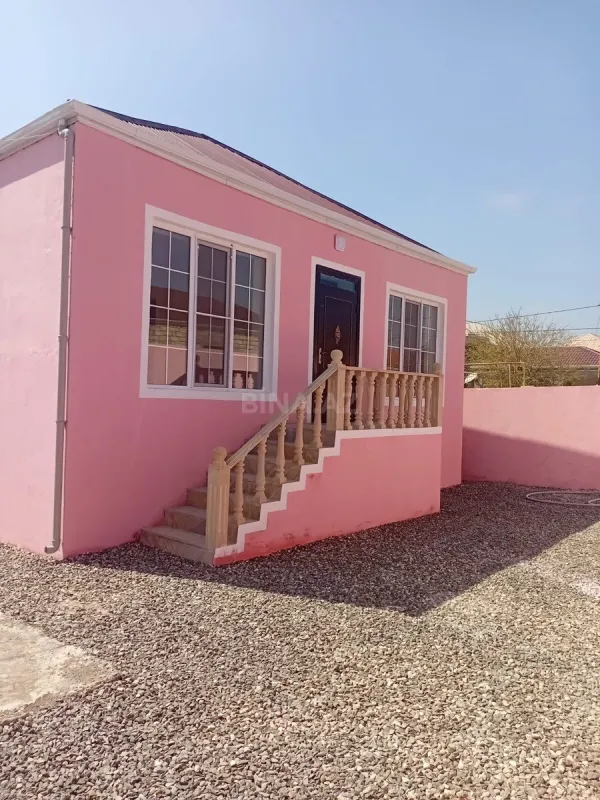 Satılır 3 otaqlı həyət evi 90 m²