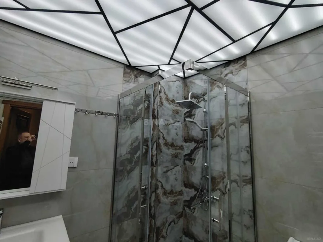 Satılır 2 otaqlı mənzil 88 m²