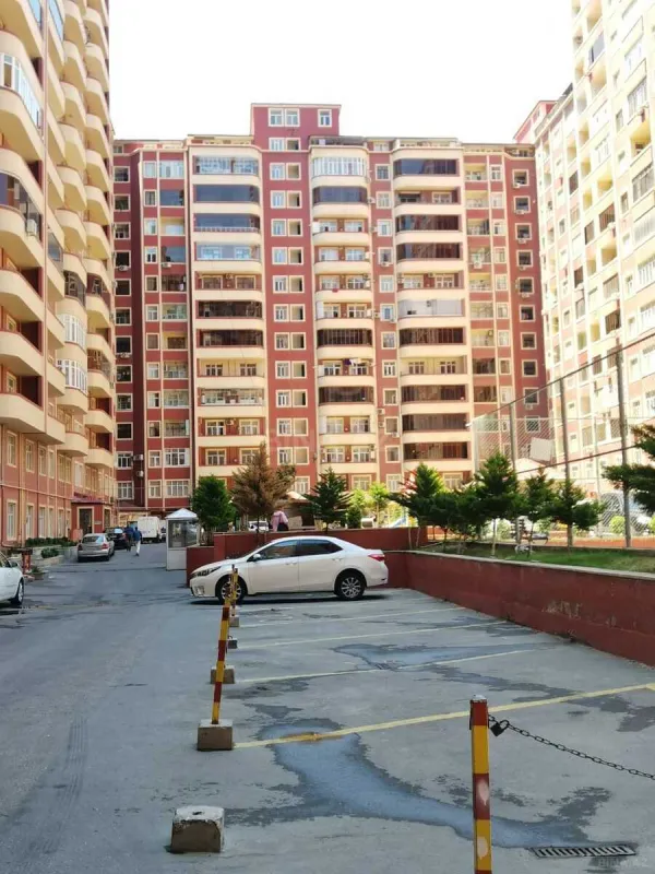 Satılır 2 otaqlı mənzil 88 m²