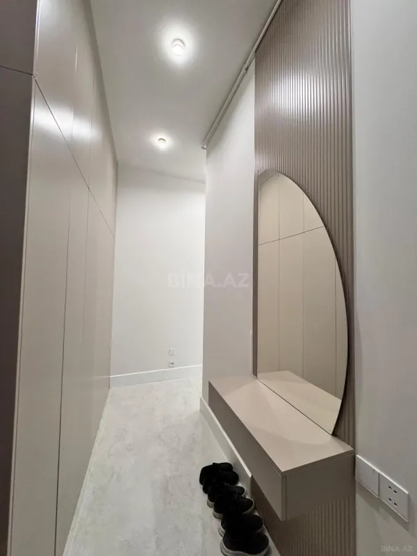 Kirayə verilir 2 otaqlı mənzil 70 m²