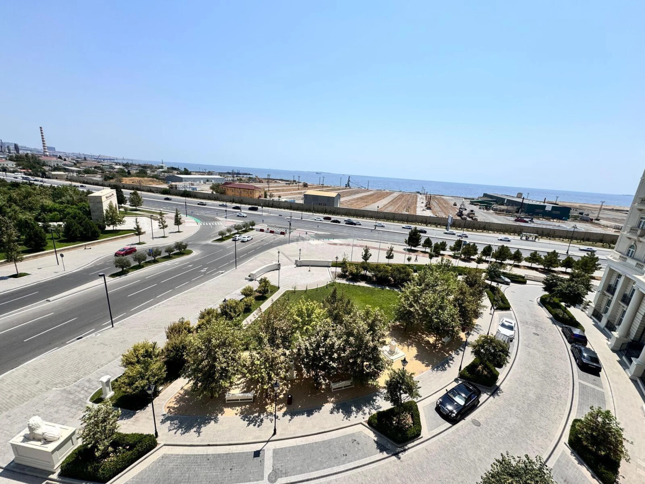 Kirayə verilir 2 otaqlı mənzil 70 m²