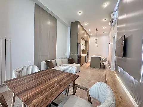 Kirayə verilir 2 otaqlı mənzil 70 m² — Bakı 2 otaq 70.00 m²