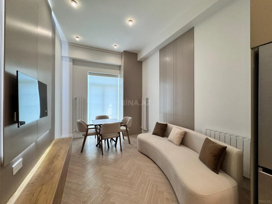 Kirayə verilir 2 otaqlı mənzil 70 m²