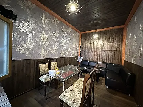 Satılır obyekt 400 m²