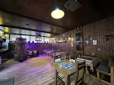 Satılır obyekt 400 m²