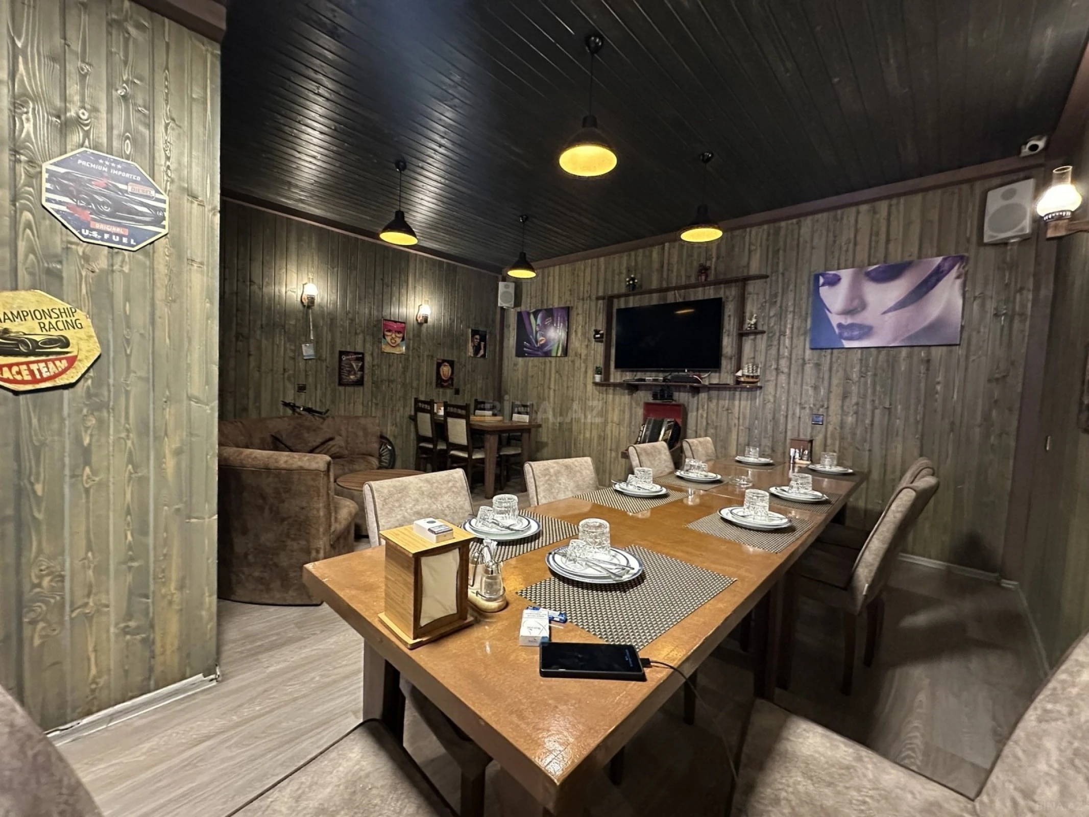 Satılır obyekt 400 m²