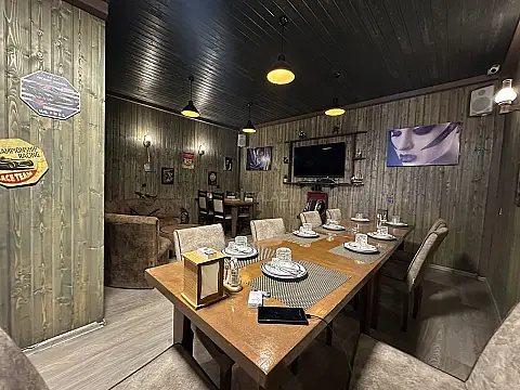 Satılır obyekt 400 m²